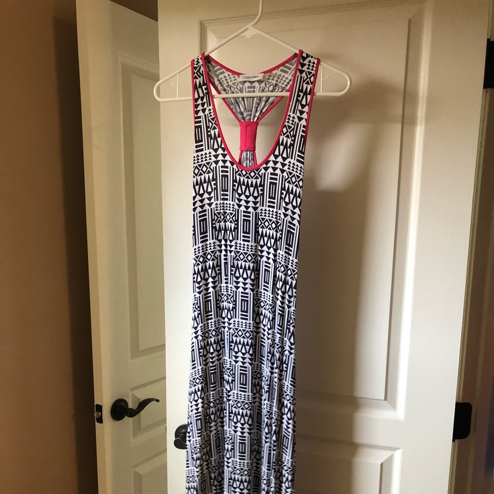Sundress - Picture 2 of 3
